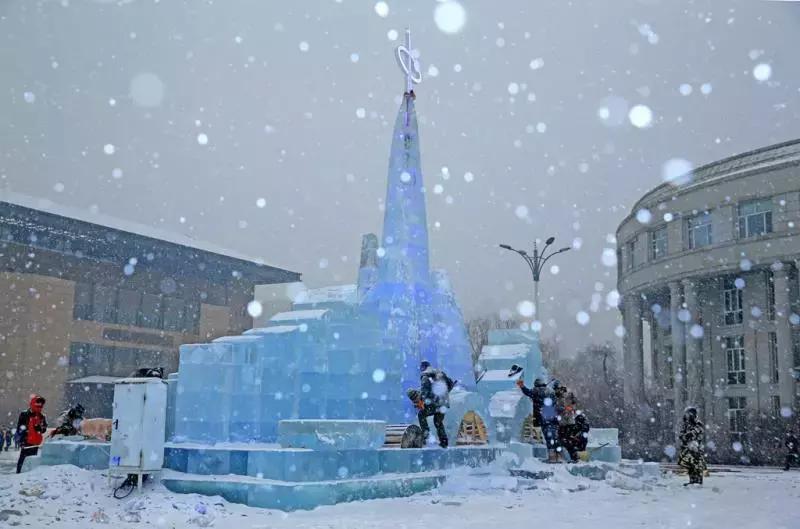 哈爾濱冰雪概念股票解析，哈爾濱冰雪概念股票深度解析