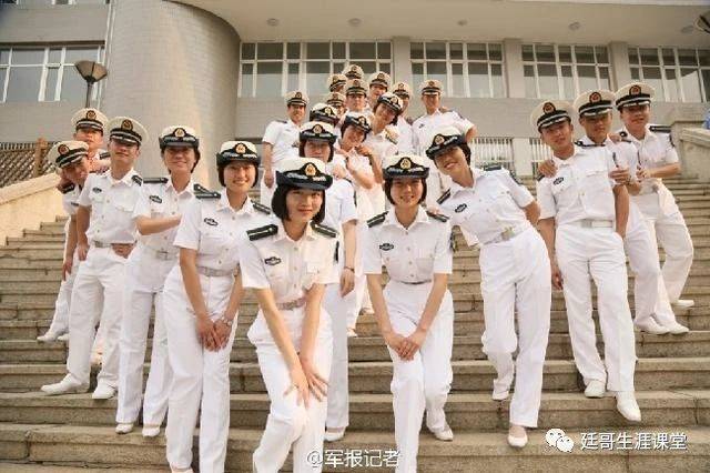 海軍大連艦艇學(xué)院難考嗎？——探尋軍事教育的精英殿堂，探尋軍事教育精英殿堂，海軍大連艦艇學(xué)院入學(xué)難度解析